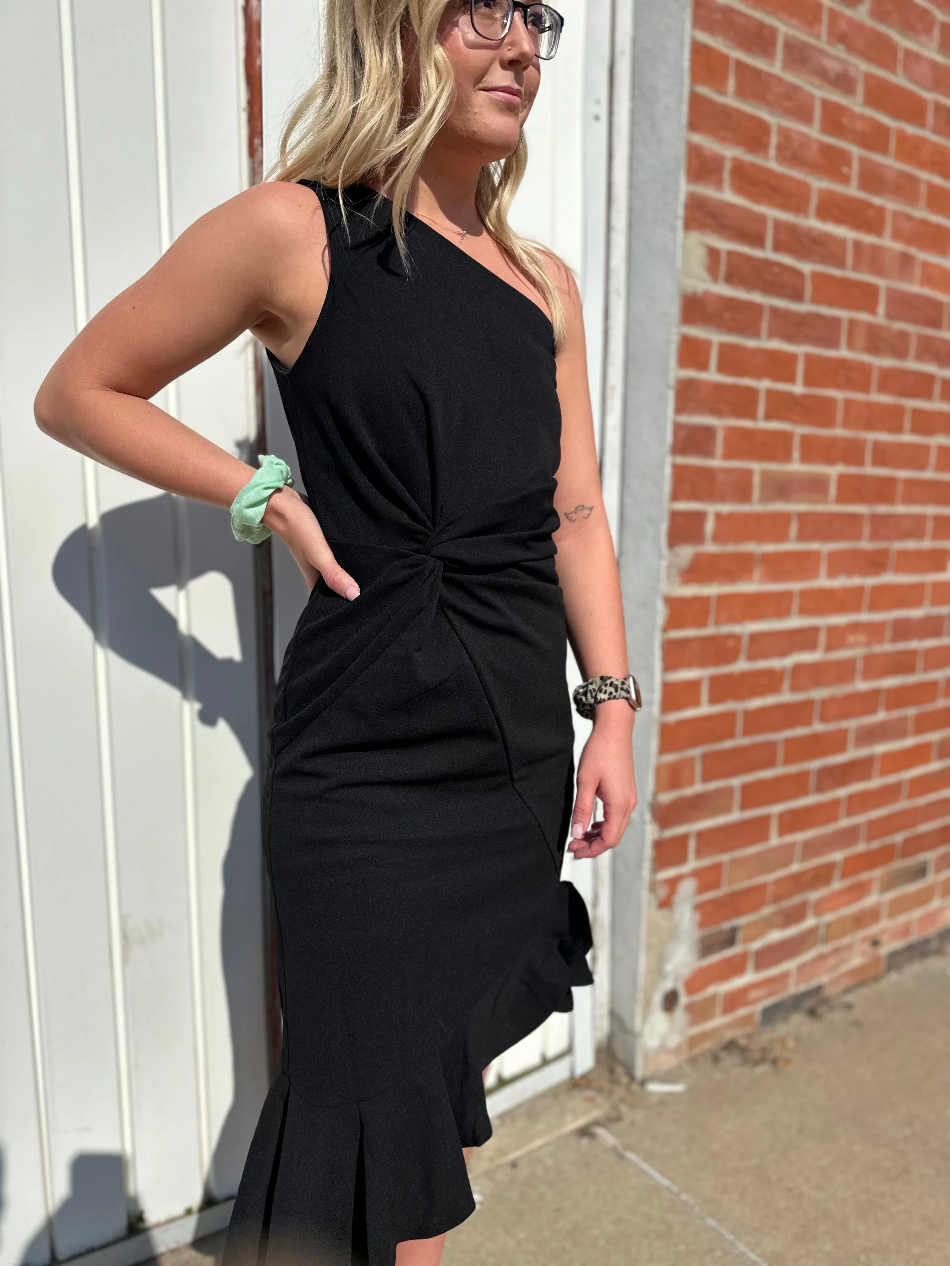 Black One Shoulder Mermaid Dress