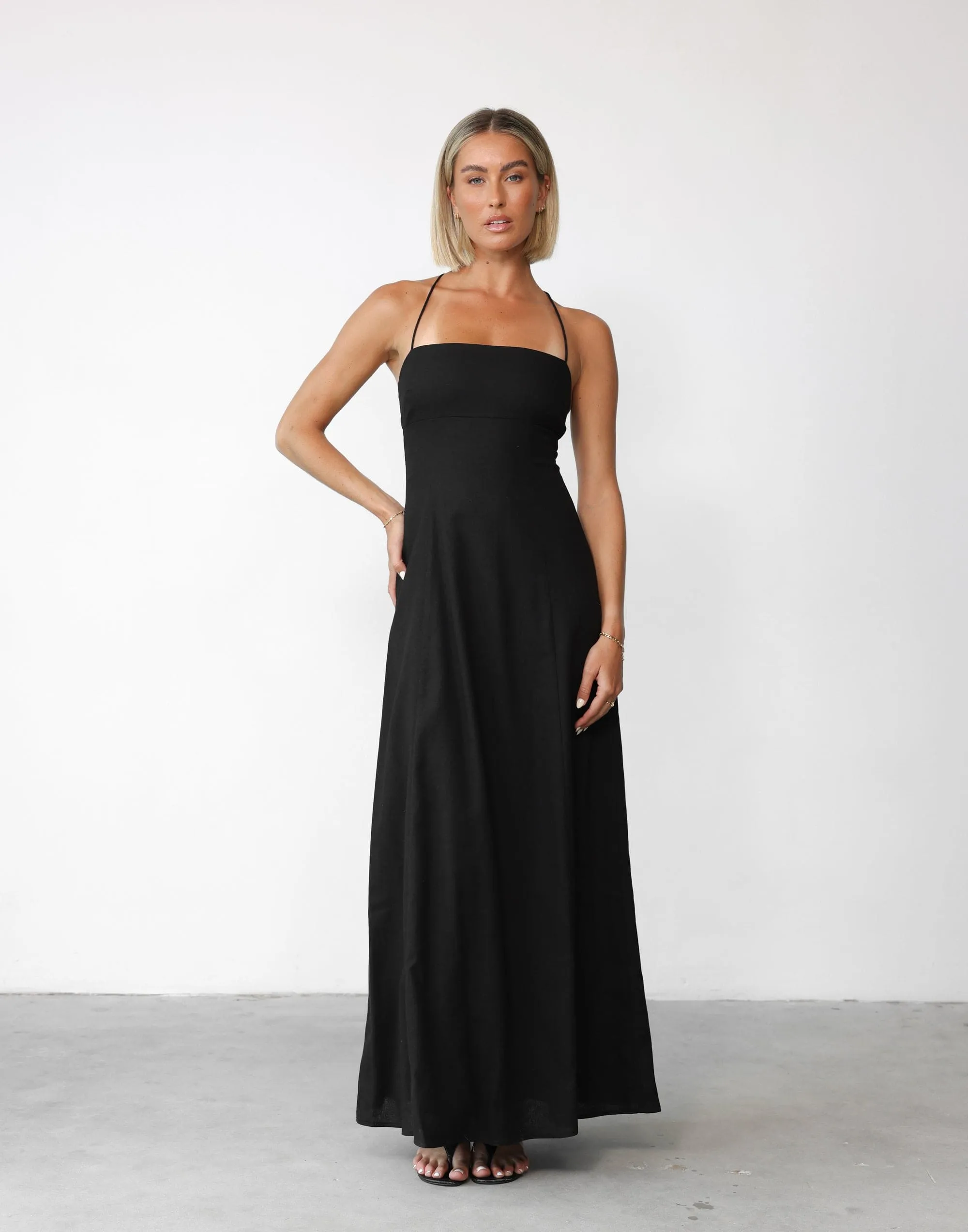 Madelyn Maxi Dress (Black)